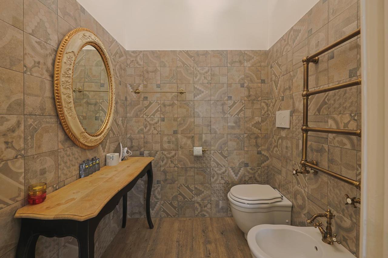 רומא Art House Suites56 Via Del Babuino 56 מראה חיצוני תמונה
