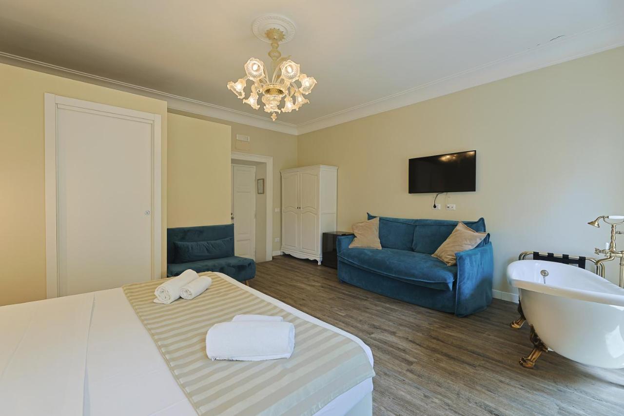 רומא Art House Suites56 Via Del Babuino 56 מראה חיצוני תמונה