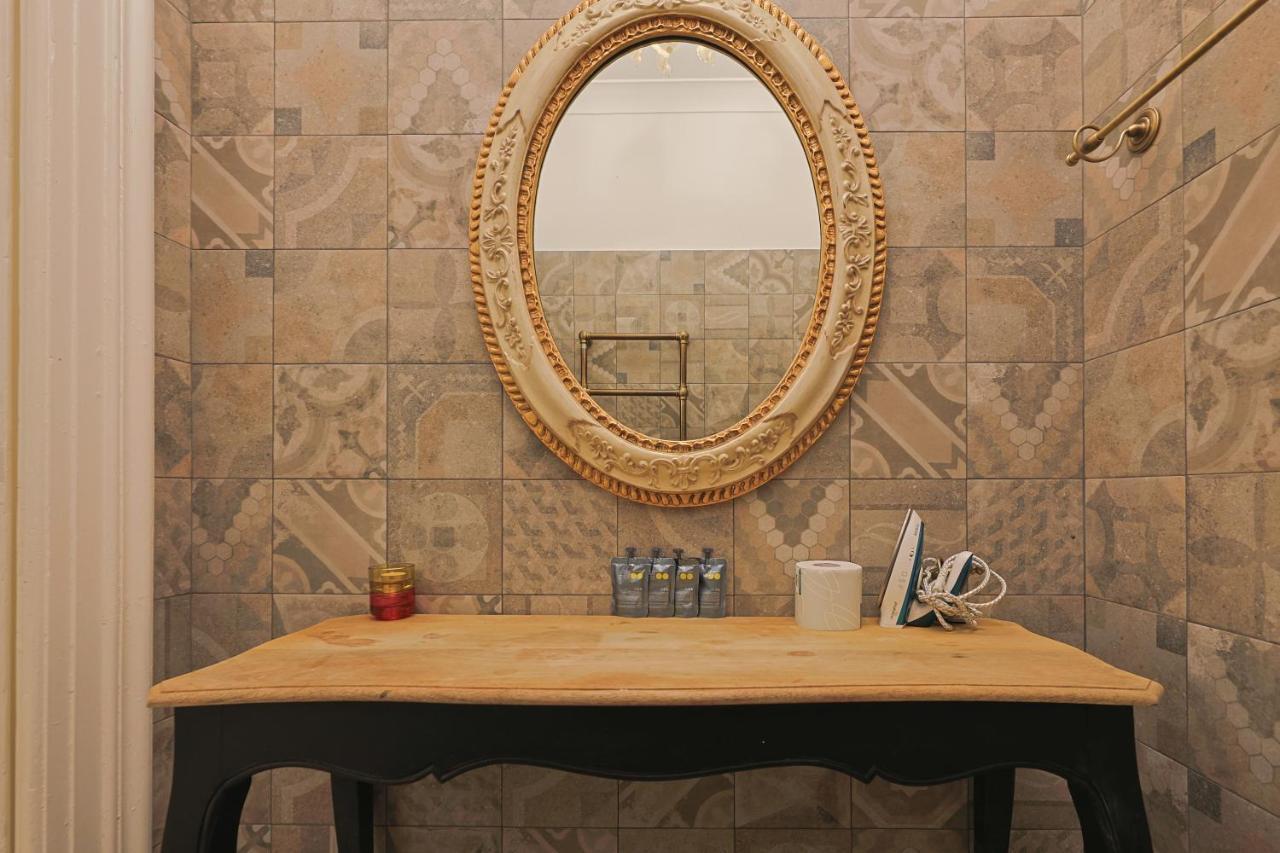 רומא Art House Suites56 Via Del Babuino 56 מראה חיצוני תמונה