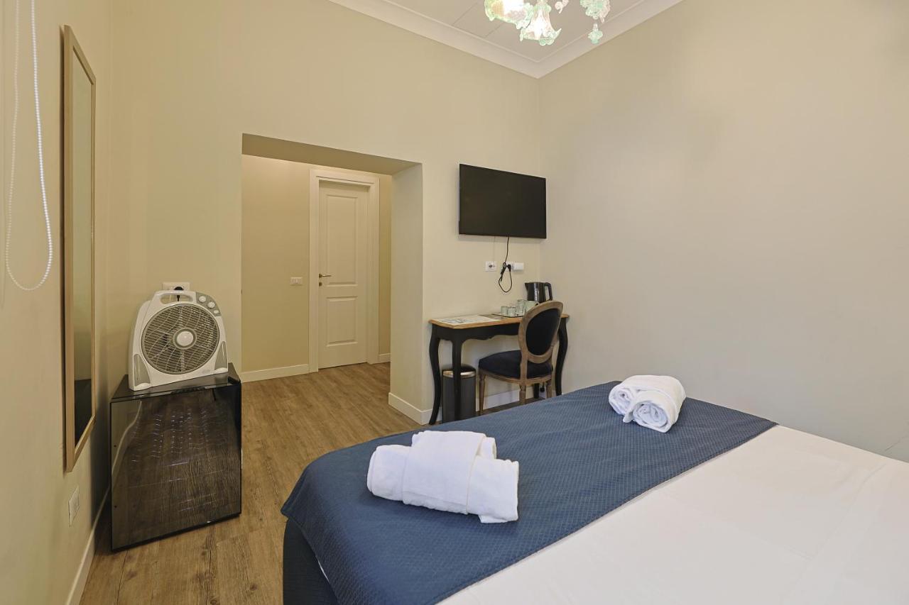 רומא Art House Suites56 Via Del Babuino 56 מראה חיצוני תמונה